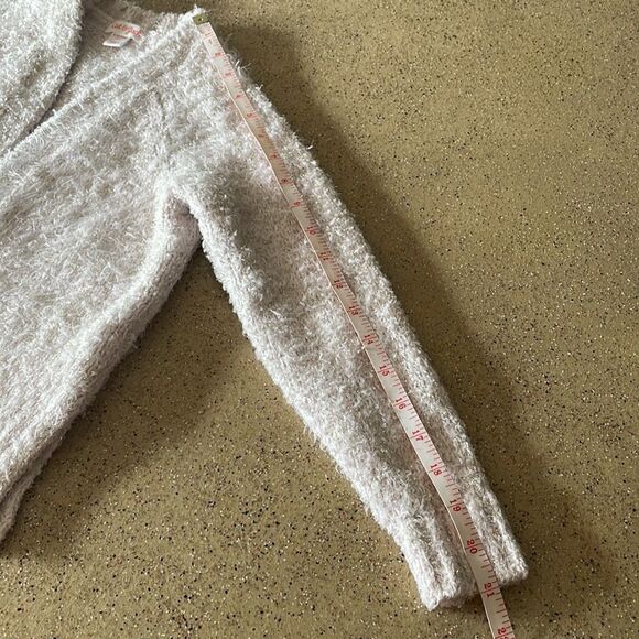 Girls Cat & Jack light pink and silver fuzzy open front cardigan sweater - Picture 12 of 14